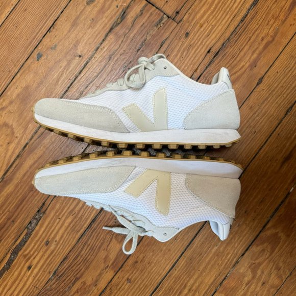 Veja Rio Branco Sneakers - Picture 6 of 13